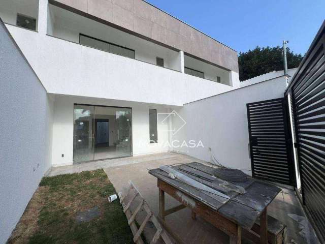 Casa com 3 dormitórios à venda, 120 m² por R$ 650.000,00 - Parque Copacabana - Belo Horizonte/MG