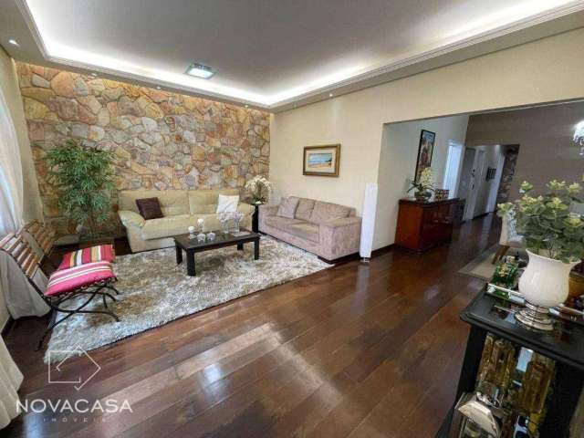 Casa com 4 dormitórios à venda, 257 m² por R$ 1.300.000,00 - Planalto - Belo Horizonte/MG