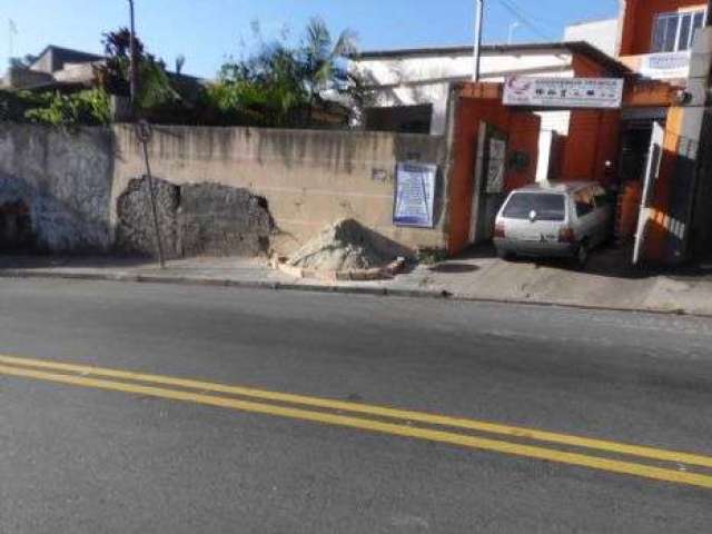 Casa  com Dois Dormitorios e dois Saloes  Comerciais em Sao bernardo do Campo