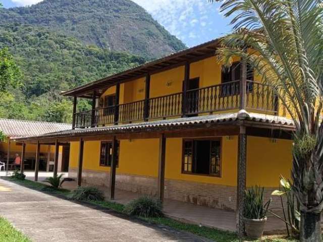 Casa Duplex para Venda em Guapimirim, Caneca Fina, 5 dormitórios, 1 suíte, 4 banheiros, 2 vagas