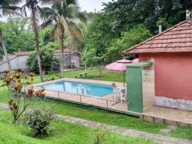 Casa para Venda em Guapimirim, Iconha, 5 dormitórios, 2 suítes, 5 banheiros, 6 vagas