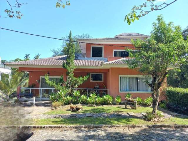 Casa para Venda em Guapimirim, Cantagalo, 4 dormitórios, 1 suíte, 3 banheiros, 2 vagas