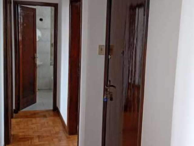 Apartamento amplo metrô