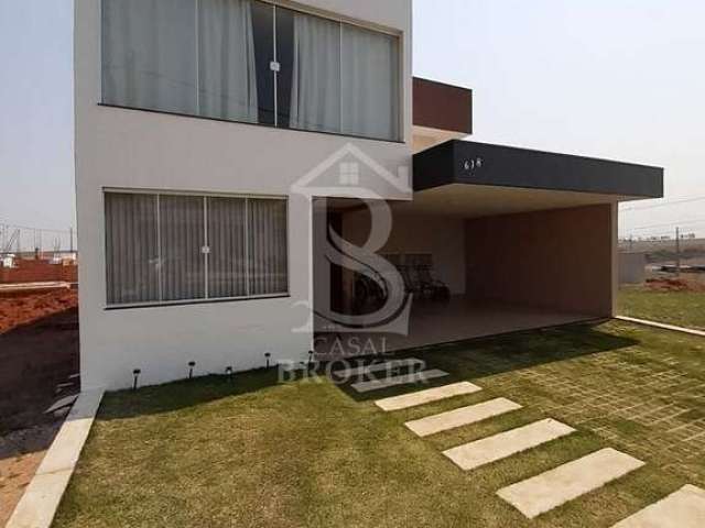 Sobrado com 4 dormitórios à venda, 190 m² por R$ 950.000,00 - Verana Parque Alvorada - Marília/SP