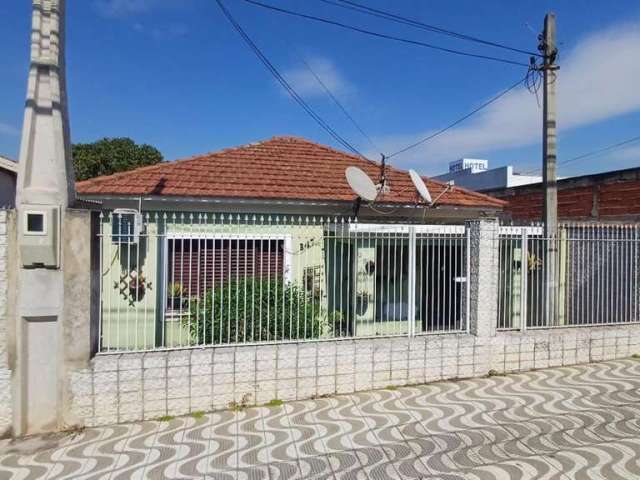 Casa para Venda, Centro, 2 dormitórios, 1 banheiro, 2 vagas