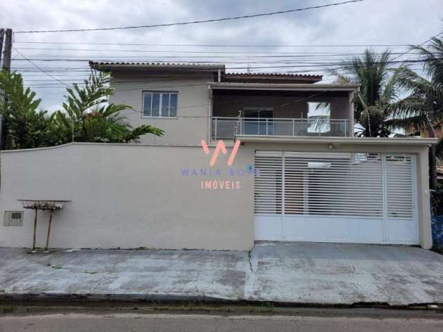 Sobrado a 50m da Praia, com 4 suítes à venda, 300m² por R$ 1.350.000 - Jardim Britania - Caraguatatuba/SP