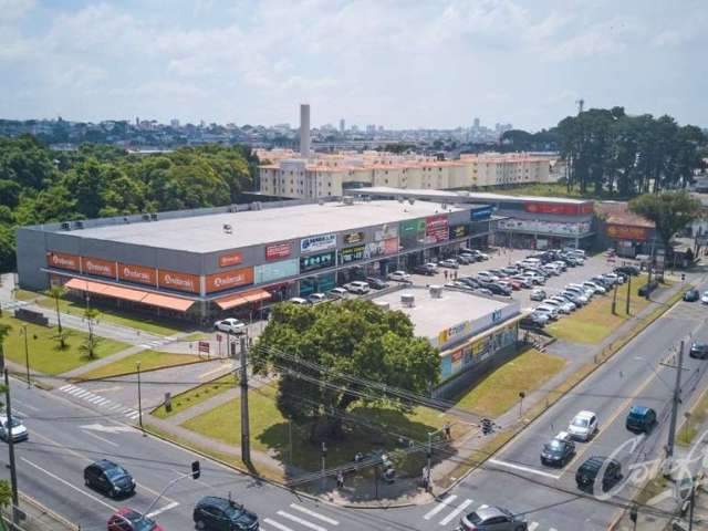 Ponto comercial para alugar na Rua Carlos Klemtz, 1553, Fazendinha, Curitiba