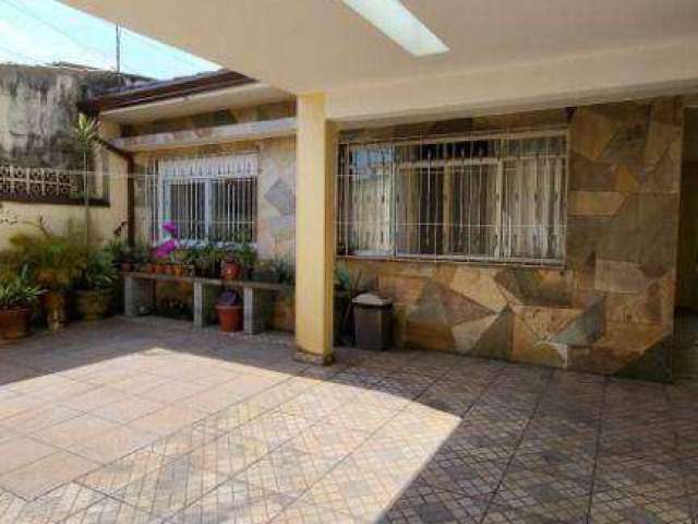 Casa com 3 dormitórios à venda, 231 m² por R$ 650.000 - Vila Amorim - Suzano/SP