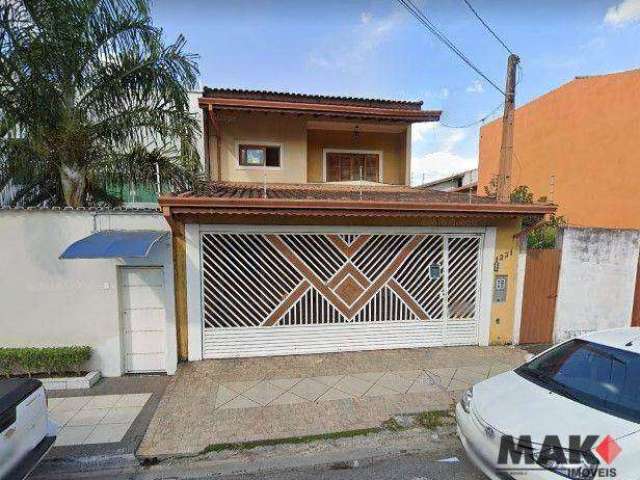 Sobrado com 3 dormitórios à venda, 264 m² por R$ 960.000,00 - Jardim dos Ipês - Suzano/SP