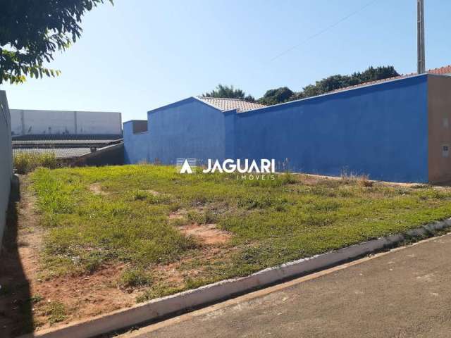 Terreno no Bairro CENTRO na cidade de  BOREBI;