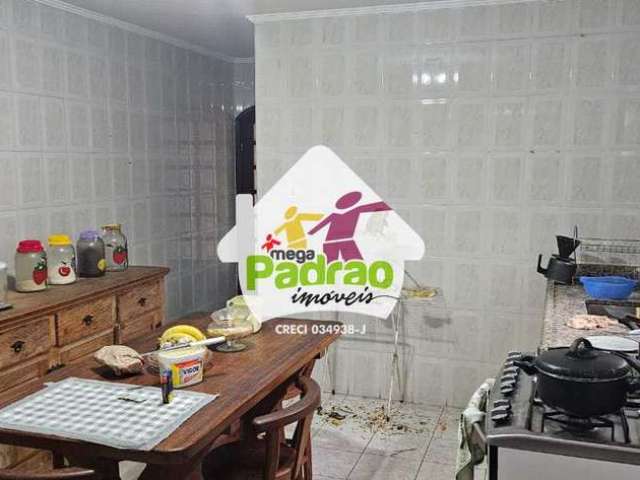 Casa com 3 quartos à venda na Vila Galvão, Guarulhos , 154 m2 por R$ 580.000