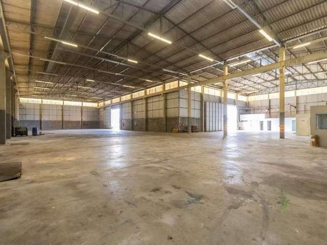 Barracão industrial à venda em Campina Grande do Sul - 1800 m² | Ref 326