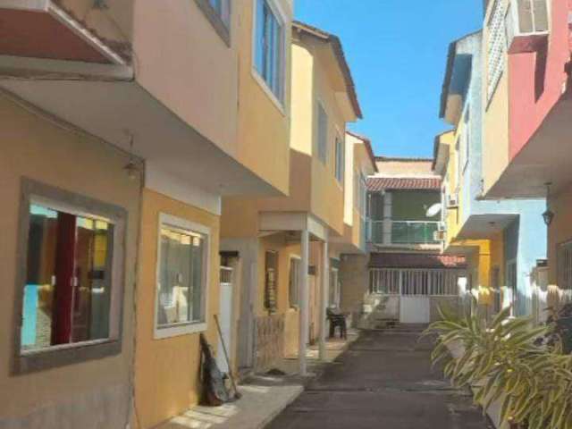 Casa com 2 dormitórios à venda, 78 m² por R$ 260.000,00 - Realengo - Rio de Janeiro/RJ