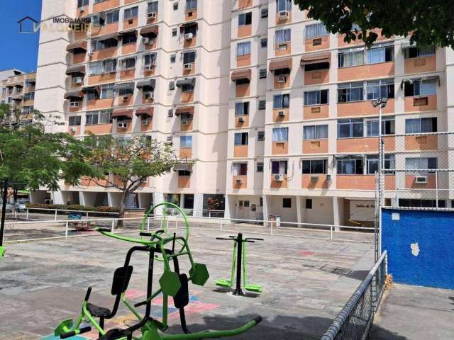 Apartamento com 2 dormitórios à venda, 52 m² por R$ 230.000,00 - Realengo - Rio de Janeiro/RJ