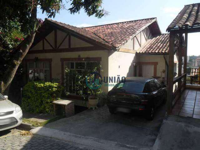 Casa com 4 quartos à venda, 97 m² por R$ 900.000 - Santa Rosa - Niterói/RJ