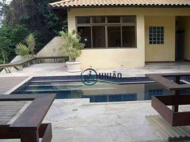 Casa com 4 quartos à venda por R$ 3.200.000 - São Francisco - Niterói/RJ