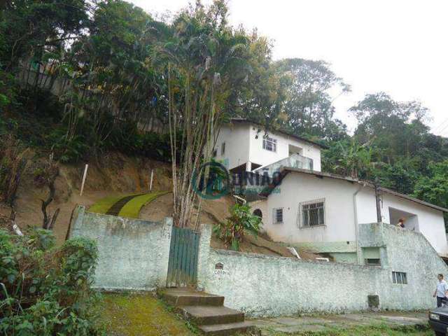 Casa com 3 quartos à venda, 100 m² por R$ 700.000 - Itaipu - Niterói/RJ