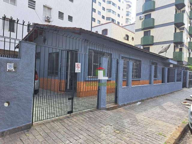 Casa com 3 dormitórios à venda, 170 m² por R$ 1.100.000,00 - Vila Guilhermina - Praia Grande/SP