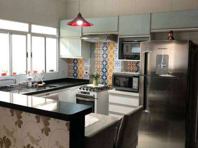 Oportunidade! Linda Casa em Cond./ 2 Dorm./ 1 Suíte/ Espaço Gourmet/ Só 280 mil!