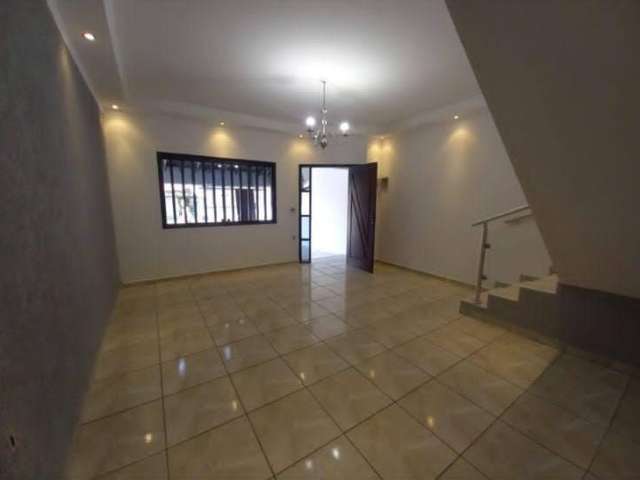 Sobrado 3 dorm./ Suíte/ Espaço gourmet/ 2 vagas/ Jd. Nova Ipanema/ 350 mil