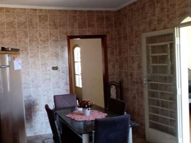 Sobrado podendo ser 2 casas/ 2 Dorm./ 1 Vaga/ Ac. Av. Octávio Augusto Rangel