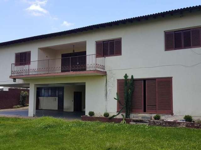 Casa Térrea para Locação em Mogi das Cruzes, Vila Oliveira, 4 dormitórios, 1 suíte, 6 banheiros, 6 vagas