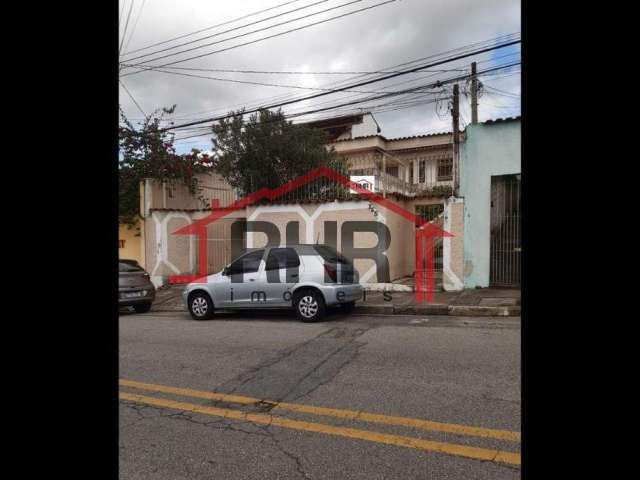 Casa para Venda em Mogi das Cruzes, Vila Bras Cubas, 3 dormitórios, 1 banheiro, 4 vagas