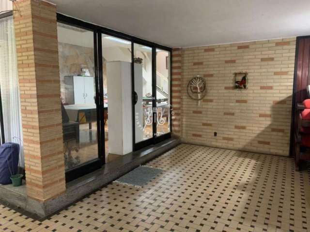 Casa à venda com 255 m² - 3 dormitórios, 2 banheiros, 1 vaga de garagem - centro - jundiai/sp