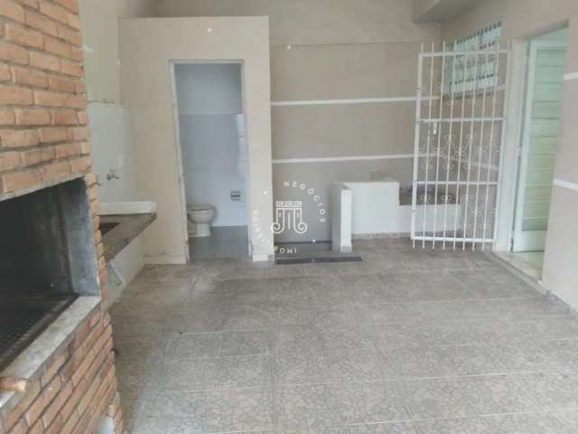 Casa à venda com 2 dormitórios no bairro vila della piazza em jundiaí/sp