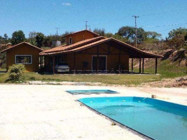 Sítio à venda com 04 dormitórios no bairro maracanã em jarinu-sp.