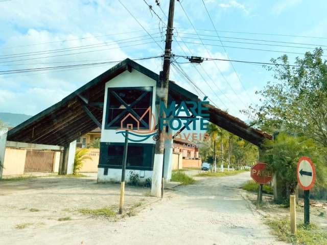 Terreno em condominio na maranduba