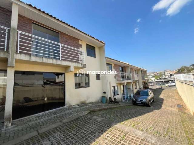 Casa em condomínio fechado com 2 quartos para alugar na Avenida Rio Amazonas, 918, Iguaçu, Fazenda Rio Grande por R$ 2.000