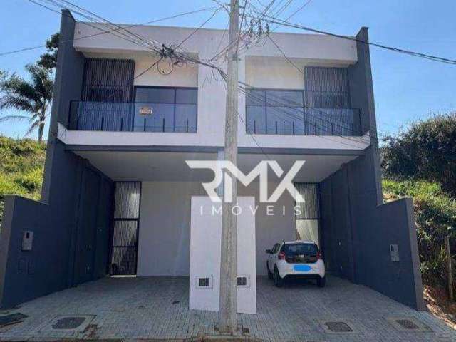 Casa com 2 dormitórios, suíte, garagem e quintal - Teixeiras - Juiz de Fora/MG