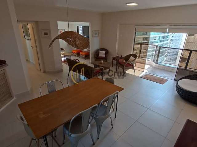 Apartamento reformado com vista parcial do mar, com 3 dormitórios, para locação anual  por  R$ 7.000,00/mês  com  150 m² -  Praia das Astúrias - Guarujá.