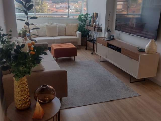 Apartamento de 76 m², semimobiliado, Vila Jaboticabeiras, Taubaté-SO