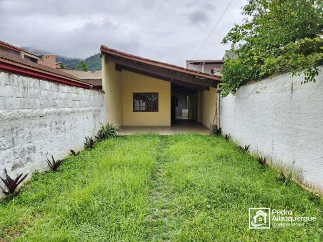 Casa térrea com 2 quartos a venda no Mato Dentro em Ubatuba