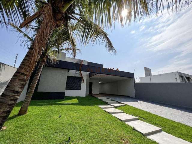 Linda casa na Zona 02 com 373 m2 de área útil