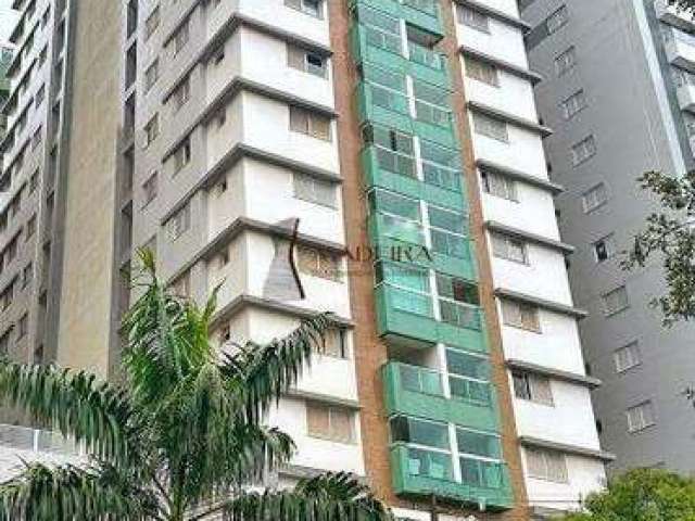 Vende-se lindo apartamento com 3 quartos mobiliado