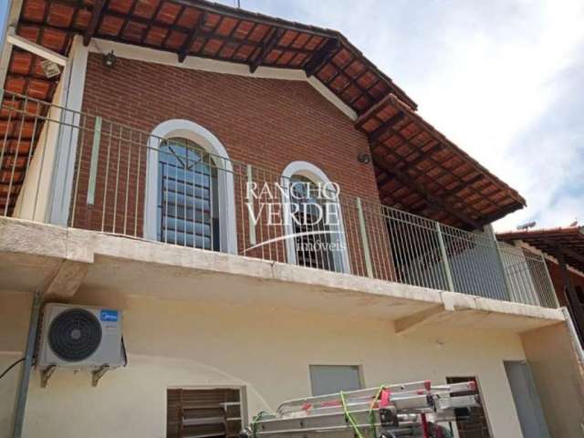 Casa com 3 quartos à venda no Monte Castelo, São José dos Campos  por R$ 600.000