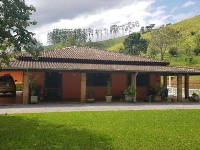 Chácara / sítio com 5 quartos à venda no Centro, Monteiro Lobato  por R$ 1.600.000