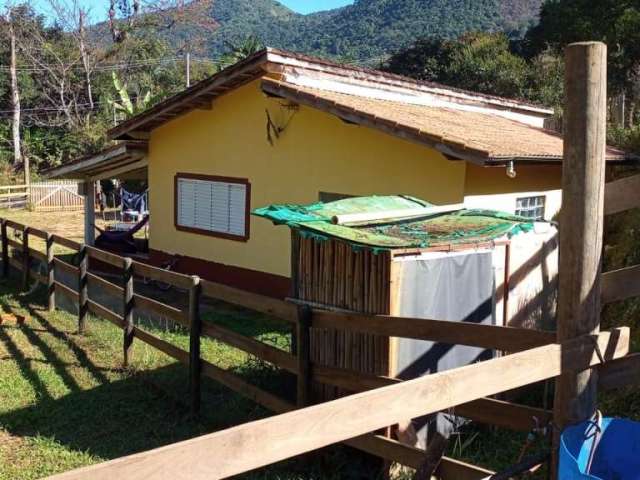 Chácara / sítio com 2 quartos à venda na Zona Rural, Monteiro Lobato  por R$ 1.300.000