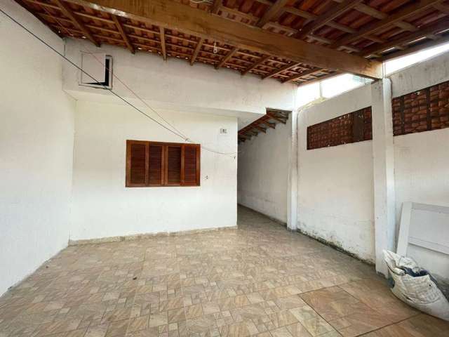 Casa com 2 quartos à venda no Jardim Altos de Santana, São José dos Campos  por R$ 330.000