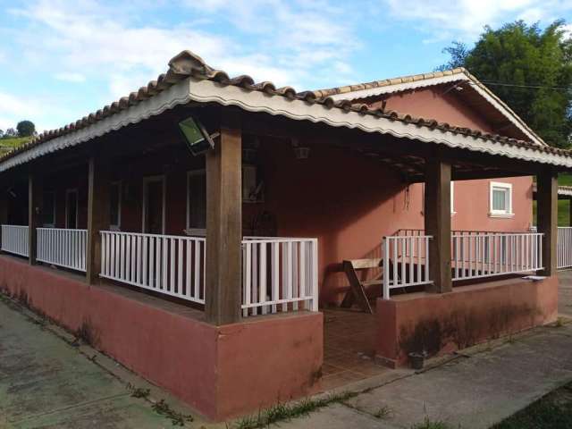 Chácara / sítio com 3 quartos à venda no São Geraldo, Paraibuna  por R$ 750.000