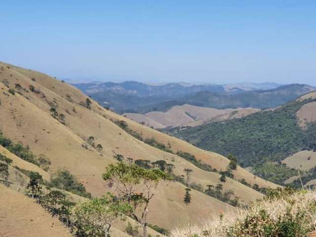 Chácara / sítio à venda em São Francisco Xavier, São José dos Campos  por R$ 3.500.000