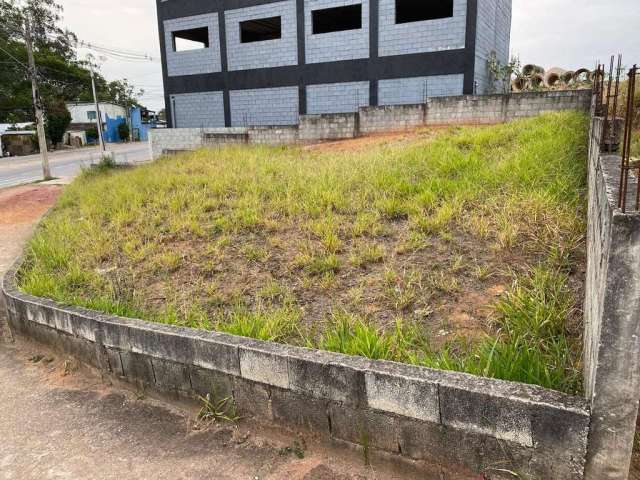 Terreno à venda no Residencial Alto dos Ypês, São José dos Campos  por R$ 300.000