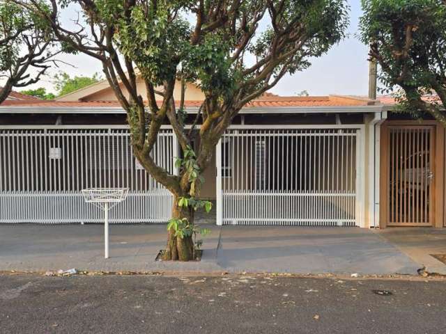 Casa para Venda em Araraquara, Jardim Brasília (Vila Xavier), 4 dormitórios, 3 banheiros, 3 vagas