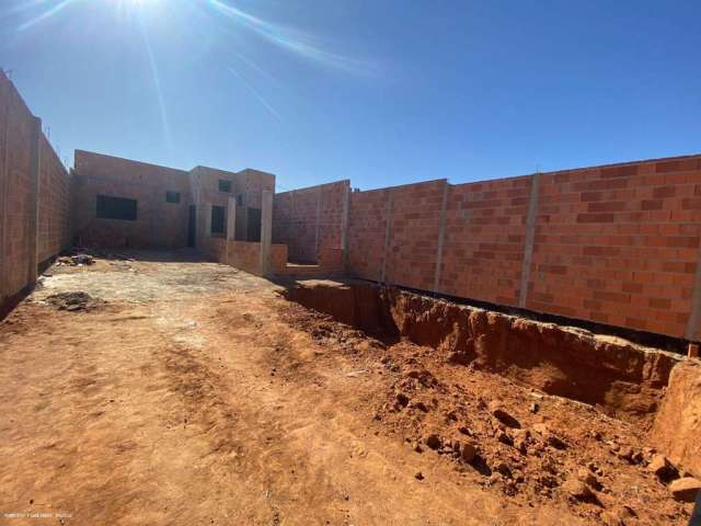 Casa para Venda em Araraquara, Jardim Roberto Selmi Dei, 1 dormitório, 1 banheiro, 3 vagas