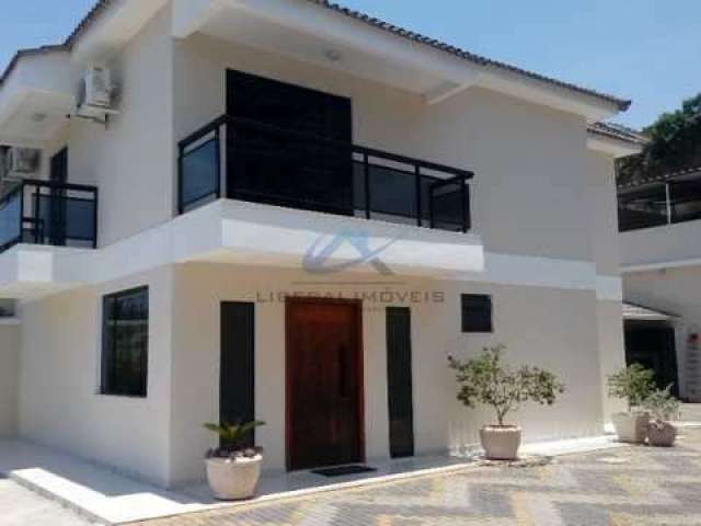 Casa em condomínio fechado com 3 quartos à venda na Rua José Bittencourt, Itaipu, Niterói, 160 m2 por R$ 1.050.000