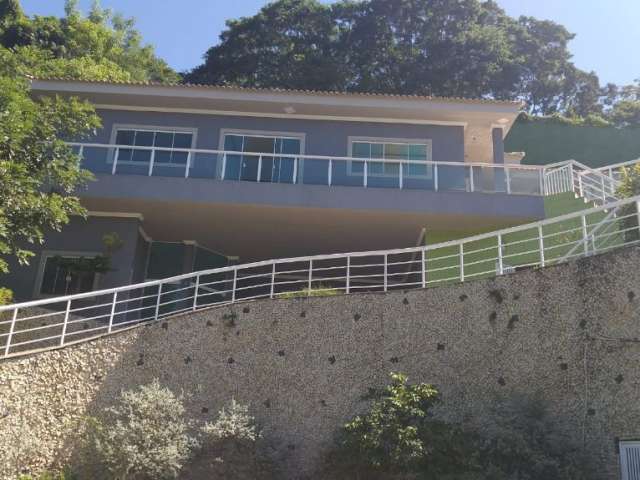 Casa de Condomínio com 4 dorms, Badu, Niterói - R$ 1.2 mi, Cod: 889