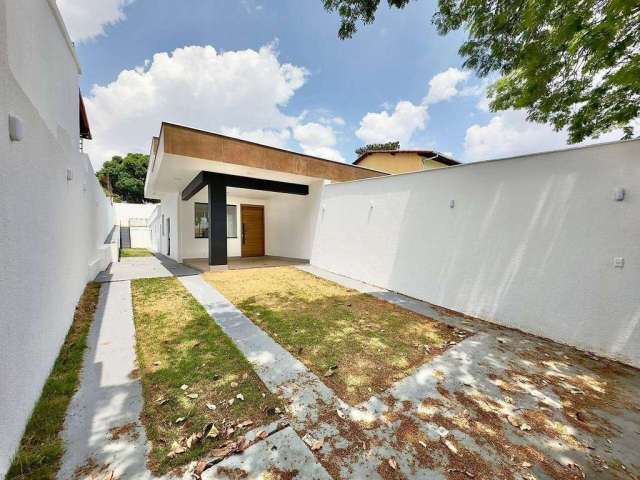 Casa Plana com 3 Quartos à Venda, 400m²